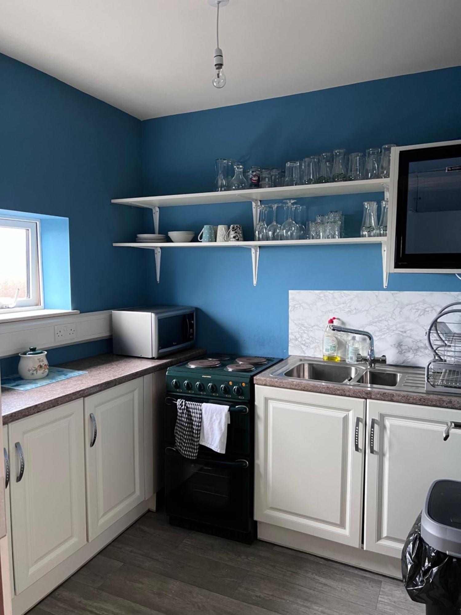 The Townhouse Bed & Breakfast Milltown Malbay Exterior photo
